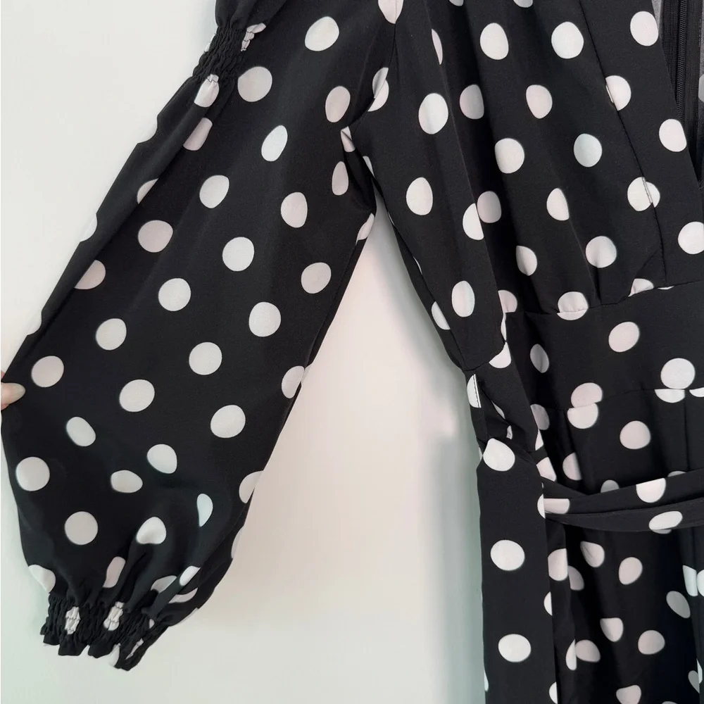 Black and White Polka Dot romper - Picture 7 of 8